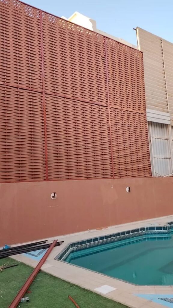 سواتر حديثة المدينة المنورة | أفضل حلول السواتر العصرية للمنازل والفلل والمدارس